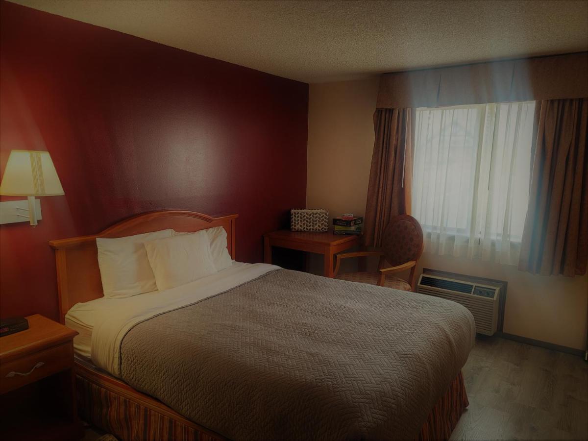 Grizzly Inn エバンストン エクステリア 写真